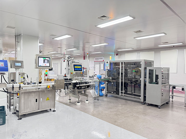 Линия розлива назальных спреев для немецких клиентов